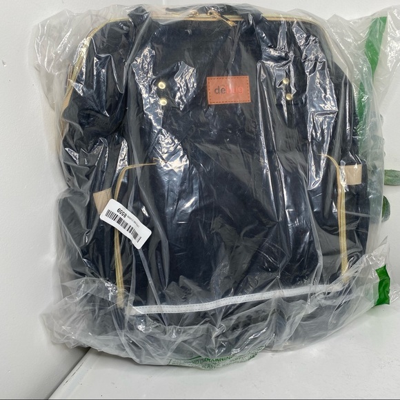 Baby Diaper bag backpack with changing station new - Picture 3 of 14